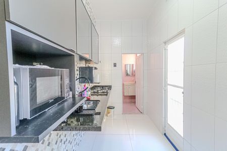 Casa para alugar com 55m², 2 quartos e sem vaga Casa para alugar com 55m², 2 quartos e sem vagaCozinha