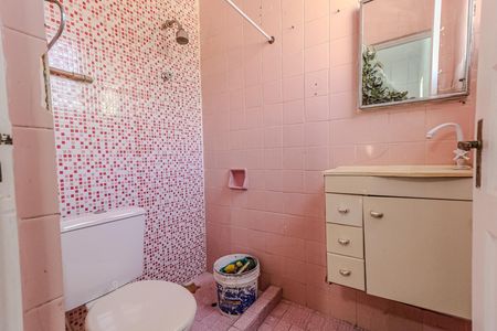Casa para alugar com 55m², 2 quartos e sem vaga Casa para alugar com 55m², 2 quartos e sem vagaBanheiro de serviço