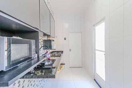Casa para alugar com 55m², 2 quartos e sem vaga Casa para alugar com 55m², 2 quartos e sem vagaCozinha