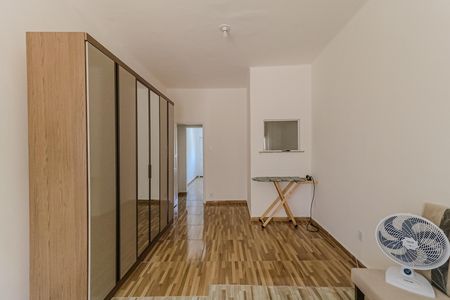 Casa para alugar com 55m², 2 quartos e sem vaga Casa para alugar com 55m², 2 quartos e sem vagaQuarto