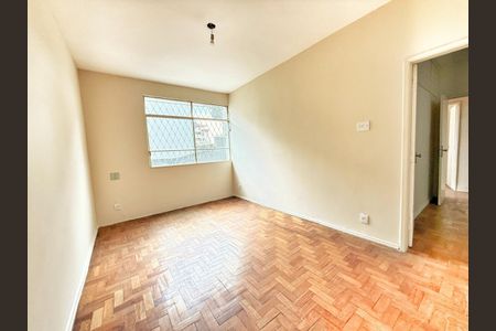 Apartamento à venda com 3 quartos, 112m² em Calafate, Belo Horizonte