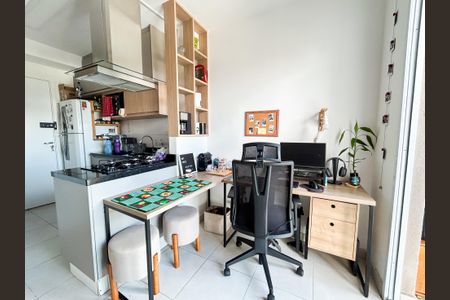 Apartamento à venda com 28m², 1 quarto e 1 vagaSala/ Escritório