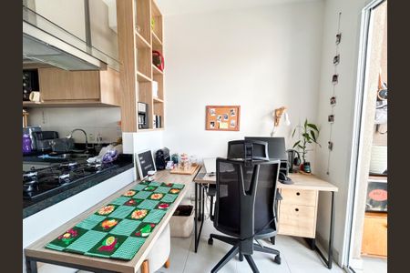 Apartamento à venda com 28m², 1 quarto e 1 vagaSala/ Escritório