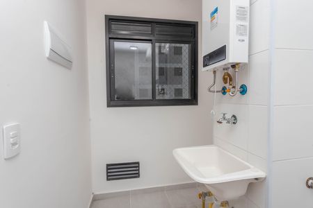 Apartamento à venda com 43m², 2 quartos e 1 vaga Apartamento à venda com 43m², 2 quartos e 1 vagaÁrea de serviço