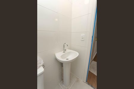 Apartamento à venda com 43m², 2 quartos e 1 vaga Apartamento à venda com 43m², 2 quartos e 1 vagaBanheiro