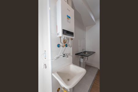 Apartamento à venda com 43m², 2 quartos e 1 vaga Apartamento à venda com 43m², 2 quartos e 1 vagaÁrea de serviço