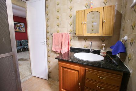 Casa à venda com 715m², 4 quartos e 8 vagasBanheiro da Sala 1