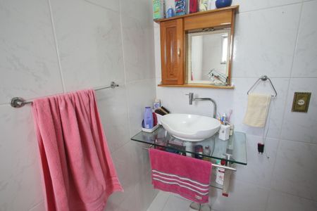 Casa à venda com 715m², 4 quartos e 8 vagasBanheiro da Suíte