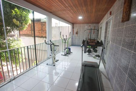 Casa à venda com 715m², 4 quartos e 8 vagasVaranda do Quarto 2