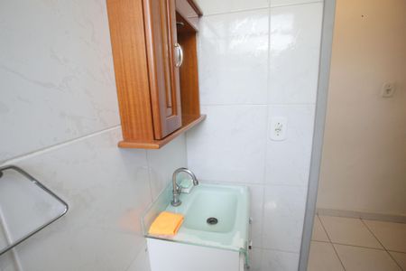 Casa à venda com 715m², 4 quartos e 8 vagasBanheiro Social