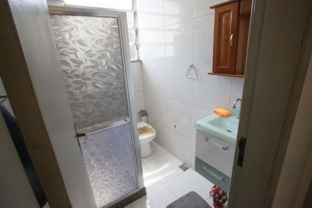 Casa à venda com 715m², 4 quartos e 8 vagasBanheiro Social