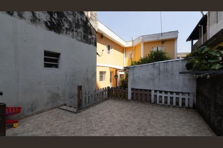 Casa à venda com 500m², 1 quarto e 2 vagas Casa à venda com 500m², 1 quarto e 2 vagasQuintal