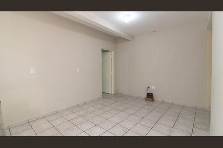 Casa à venda com 500m², 1 quarto e 2 vagas Casa à venda com 500m², 1 quarto e 2 vagasSala/Cozinha