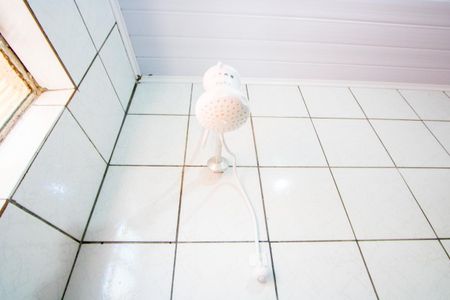 Casa à venda com 96m², 2 quartos e 1 vaga Casa à venda com 96m², 2 quartos e 1 vagaBanheiro