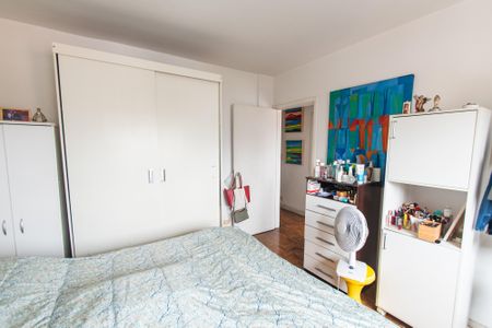 Apartamento à venda com 180m², 3 quartos e 2 vagasQuarto 2
