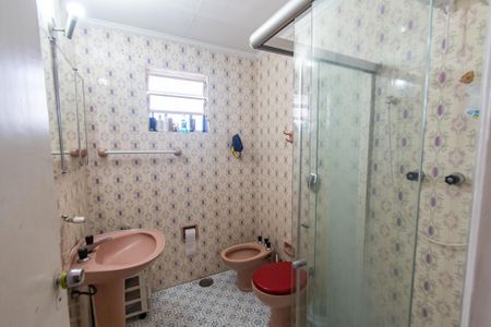 Apartamento à venda com 180m², 3 quartos e 2 vagasBanheiro da suíte