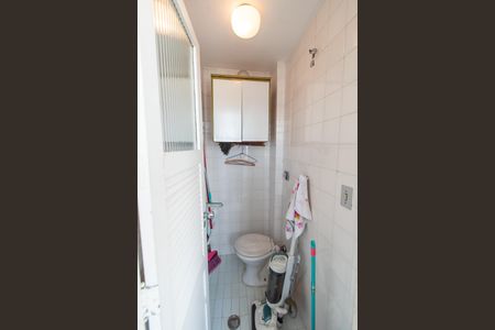 Apartamento à venda com 180m², 3 quartos e 2 vagasBanheiro de serviço