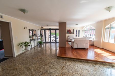 Apartamento à venda com 180m², 3 quartos e 2 vagasHall de entrada