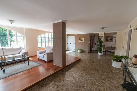 Apartamento à venda com 180m², 3 quartos e 2 vagasHall de entrada