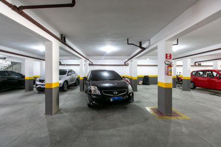 Casa de condomínio à venda com 67m², 2 quartos e 2 vagasGaragem