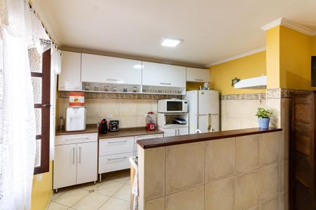 Casa à venda com 250m², 3 quartos e 3 vagas Casa à venda com 250m², 3 quartos e 3 vagasCozinha