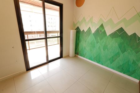 Apartamento à venda com 90m², 2 quartos e 1 vagaQuarto