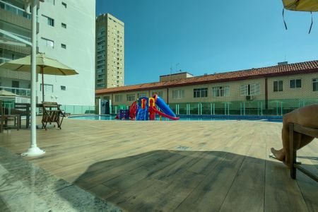 Apartamento para alugar com 117m², 3 quartos e 2 vagas Apartamento para alugar com 117m², 3 quartos e 2 vagasÁrea comum - Piscina