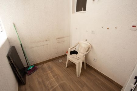 Casa à venda com 130m², 3 quartos e 2 vagas Casa à venda com 130m², 3 quartos e 2 vagasVARANDA