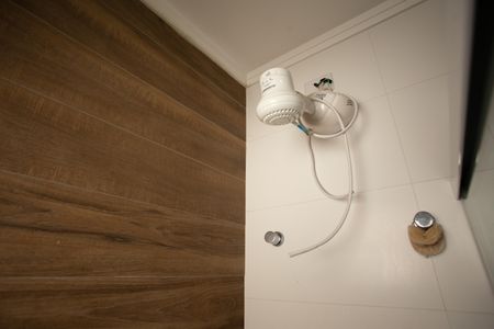 Casa à venda com 130m², 3 quartos e 2 vagas Casa à venda com 130m², 3 quartos e 2 vagasBANHEIRO