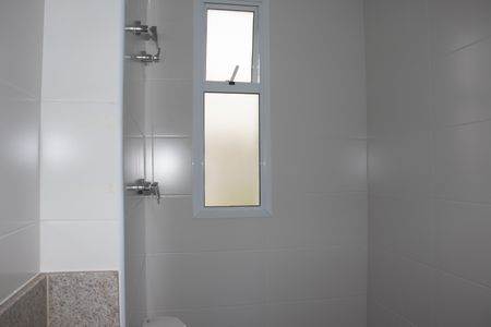 Apartamento à venda com 152m², 4 quartos e 4 vagasBanheiro da Suíte 1