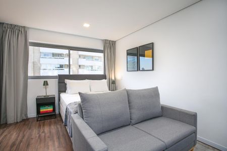 Apartamento à venda com 28m², 1 quarto e sem vaga Apartamento à venda com 28m², 1 quarto e sem vagaFoto 02