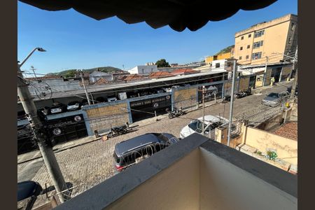Casa para alugar com 74m², 2 quartos e sem vagaVaranda do quarto 2