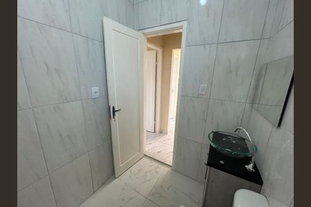 Casa para alugar com 74m², 2 quartos e sem vagaBanheiro