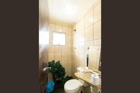 Casa de condomínio para alugar com 400m², 3 quartos e 4 vagasBanheiro de serviço