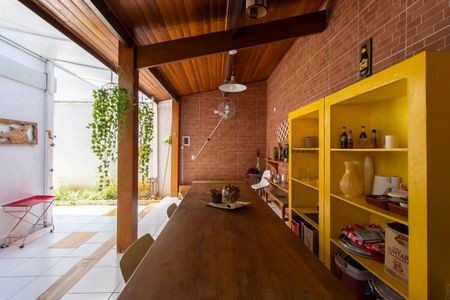 Casa de condomínio para alugar com 400m², 3 quartos e 4 vagasChurrasqueira