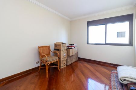 Apartamento à venda com 168m², 3 quartos e 2 vagasQuarto 2