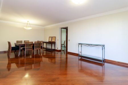 Apartamento à venda com 168m², 3 quartos e 2 vagasSala