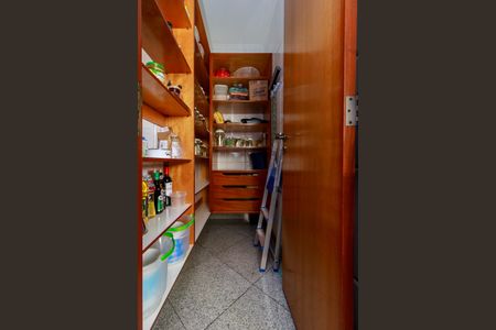 Apartamento à venda com 168m², 3 quartos e 2 vagasDespensa