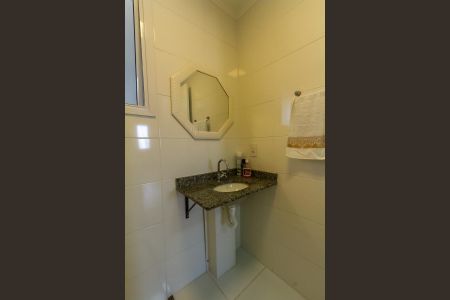 Apartamento à venda com 70m², 3 quartos e 2 vagasBanheiro Social