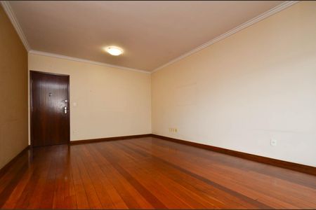 Apartamento à venda com 130m², 4 quartos e 2 vagas Apartamento à venda com 130m², 4 quartos e 2 vagasSala