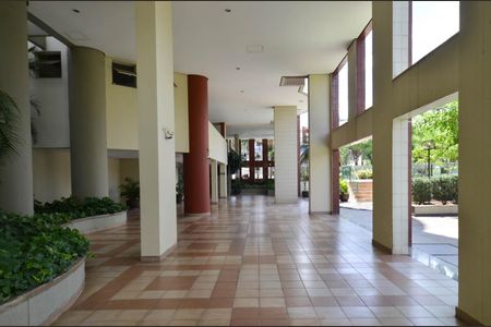 Apartamento à venda com 130m², 4 quartos e 2 vagas Apartamento à venda com 130m², 4 quartos e 2 vagasÁrea comum