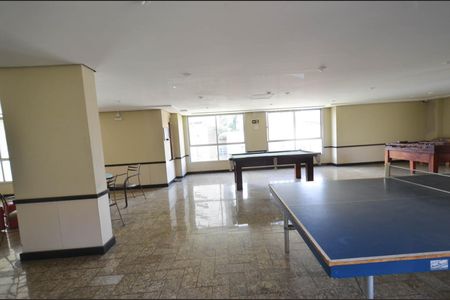 Apartamento à venda com 130m², 4 quartos e 2 vagas Apartamento à venda com 130m², 4 quartos e 2 vagasÁrea comum/ jogos