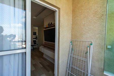 Apartamento à venda com 70m², 3 quartos e 2 vagasVaranda