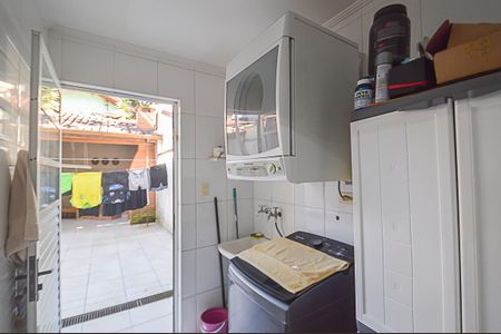 Casa à venda com 165m², 3 quartos e 3 vagasÁrea de Serviço