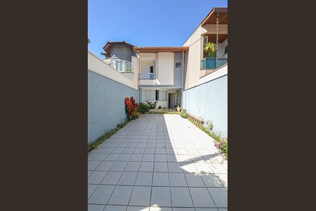 Casa à venda com 165m², 3 quartos e 3 vagasGaragem