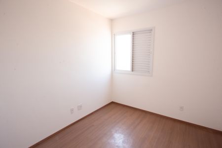 Apartamento à venda com 54m², 2 quartos e 1 vagaQuarto 2
