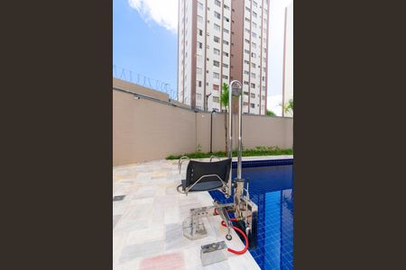 Apartamento à venda com 38m², 2 quartos e sem vaga Apartamento à venda com 38m², 2 quartos e sem vagaÁrea comum - Piscina