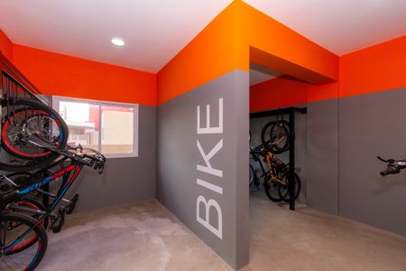 Apartamento à venda com 38m², 2 quartos e sem vaga Apartamento à venda com 38m², 2 quartos e sem vagaÁrea comum - Bicicletário