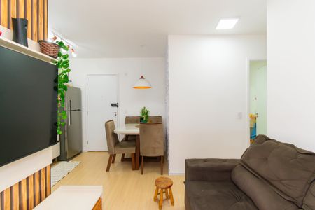 Apartamento à venda com 38m², 2 quartos e sem vaga Apartamento à venda com 38m², 2 quartos e sem vagaSala