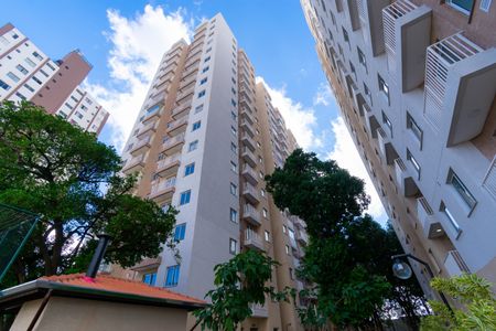 Apartamento à venda com 38m², 2 quartos e sem vaga Apartamento à venda com 38m², 2 quartos e sem vagaFachada